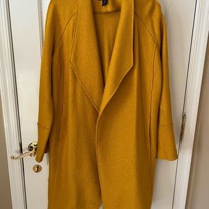 Tahari wool blend jacket/coat